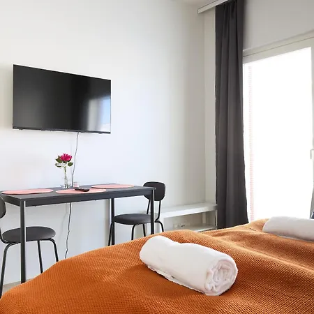 Smart Family-friendly Near Center Apartamento